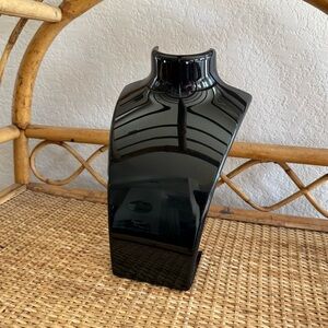 Elegant Black Jewelry Display Stand